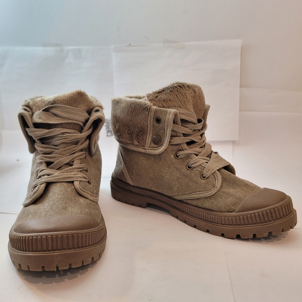 Very G In Charge Canvas Boots Womens 10 Faux Fur Lug Sole Taupe VGLB0273-277